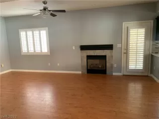 Photo #2: 2371530 Listing 