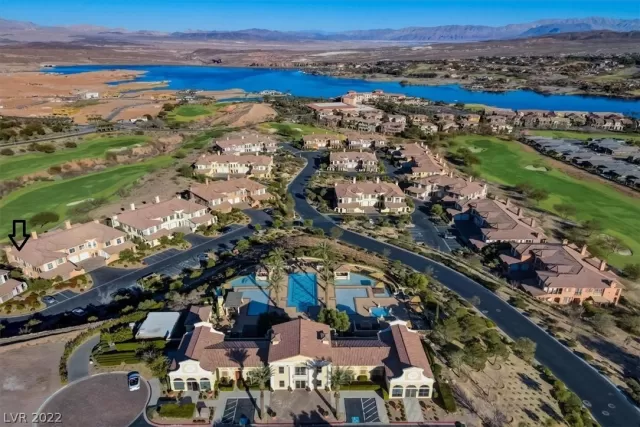 MLS: 2371563 Condo For Sale