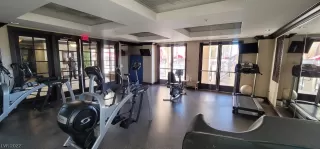 Photo #5: 2371669 Listing