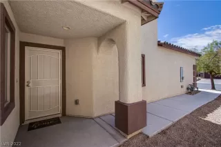 Photo #4: 2371676 Listing 