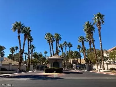 MLS: 2371712 Condo For Sale