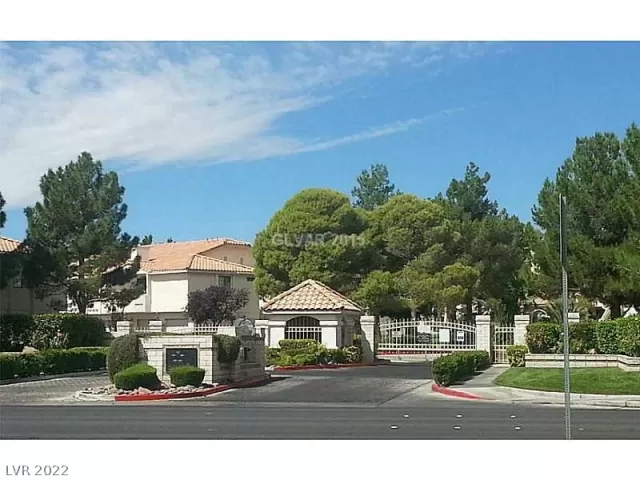 MLS: 2371730 Condo For Sale