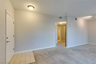 Photo #4: 2371769 Listing 