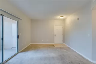 Photo #5: 2371769 Listing 