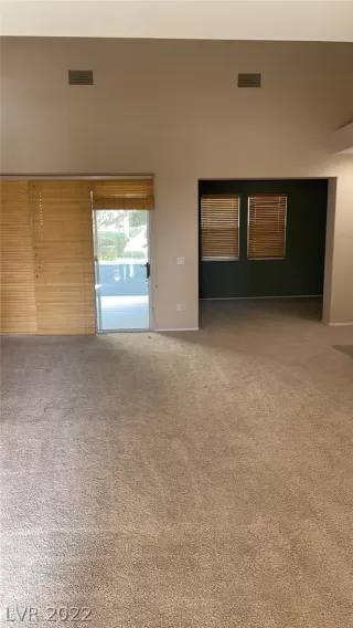 Photo #2: 2371795 Listing 