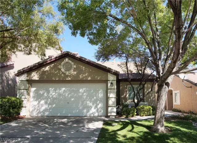 MLS: 2371843 Condo For Sale