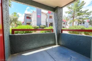 Photo #2: 2371855 Listing 