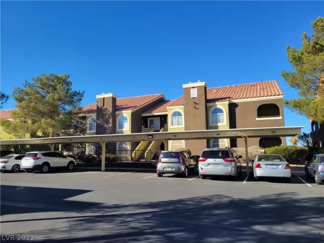 MLS: 2371881 Condo For Sale