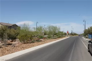 Photo #3: 2371953 Listing 