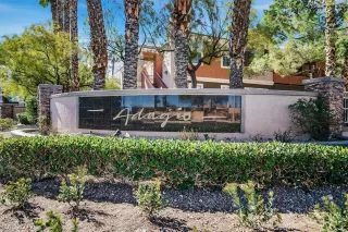 Photo #2: 2372051 Listing