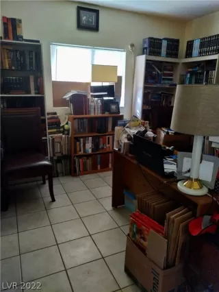 Photo #1: 2372115 Listing 