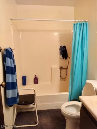 Photo #4: 2372115 Listing 