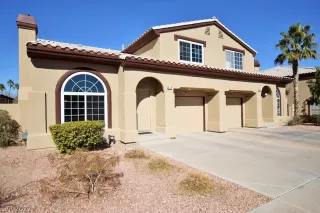 Photo #2: 2372121 Listing 