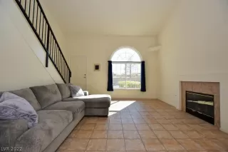 Photo #6: 2372121 Listing 