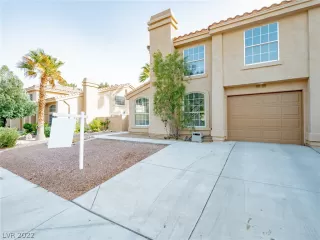 Photo #6: 2372151 Listing