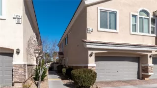 Photo #1: 2372174 Listing