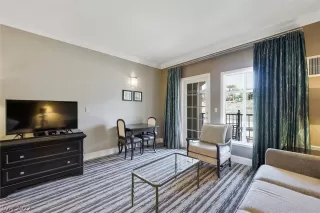 Photo #6: 2372191 Listing