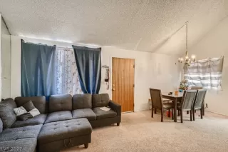 Photo #6: 2372214 Listing 