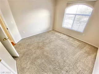 Photo #6: 2372258 Listing 