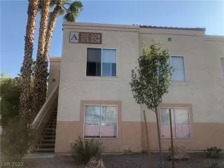 Photo #1: 2372321 Listing 