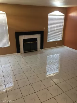 Photo #6: 2372324 Listing 