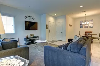 Photo #1: 2372339 Listing