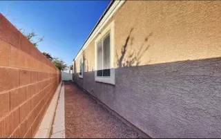 Photo #1: 2372346 Listing 