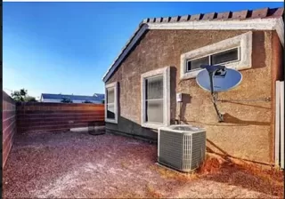 Photo #2: 2372346 Listing 