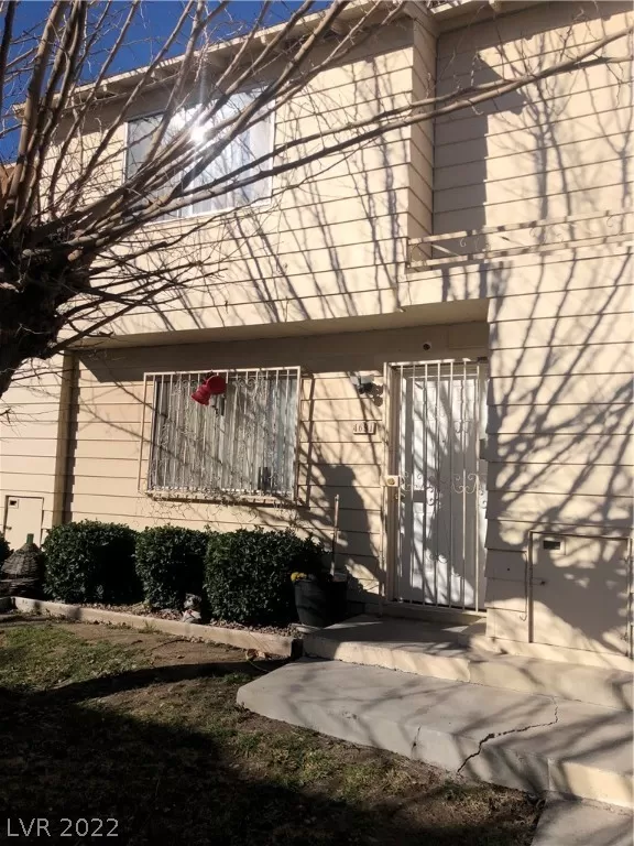 MLS: 2372354 Condo For Sale