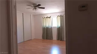 Photo #6: 2372399 Listing