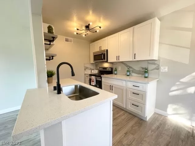 MLS: 2372421 Condo For Sale