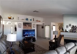 Photo #4: 2372461 Listing 