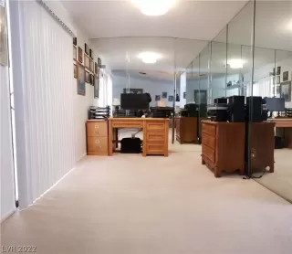 Photo #6: 2372461 Listing 