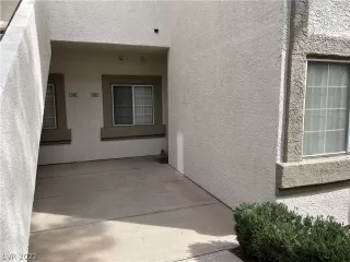 Photo #2: 2372466 Listing 