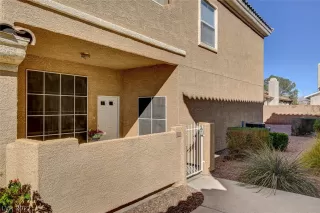 Photo #2: 2372474 Listing
