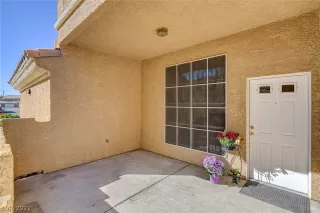 Photo #4: 2372474 Listing