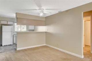 Photo #5: 2372513 Listing 