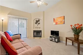 Photo #1: 2372545 Listing