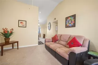 Photo #2: 2372545 Listing