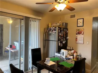 Photo #5: 2372560 Listing