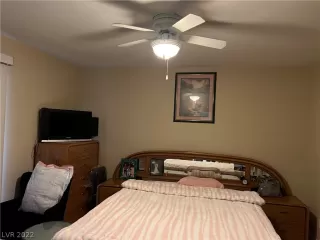 Photo #6: 2372560 Listing