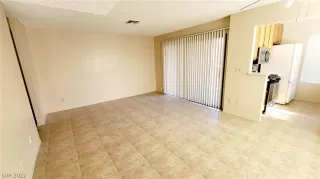 Photo #5: 2372681 Listing 