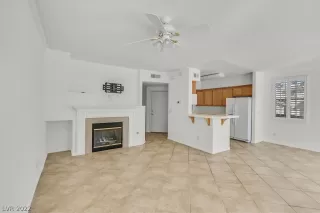 Photo #1: 2372700 Listing 