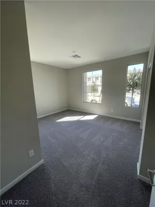 Photo #4: 2372759 Listing 