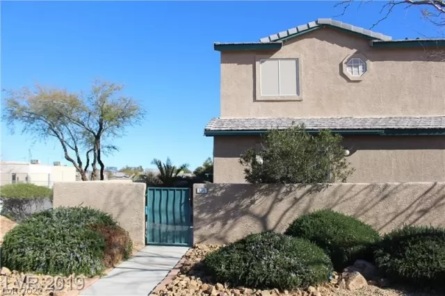 MLS: 2372840 Condo For Sale