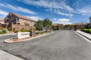 Photo #4: 2372884 Listing 