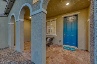 Photo #3: 2372923 Listing