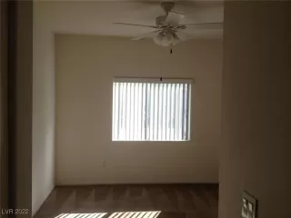 Photo #4: 2373022 Listing 