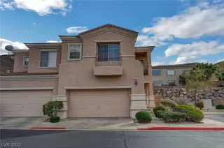 Photo #1: 2373056 Listing 