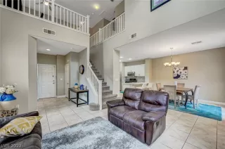 Photo #6: 2373056 Listing 